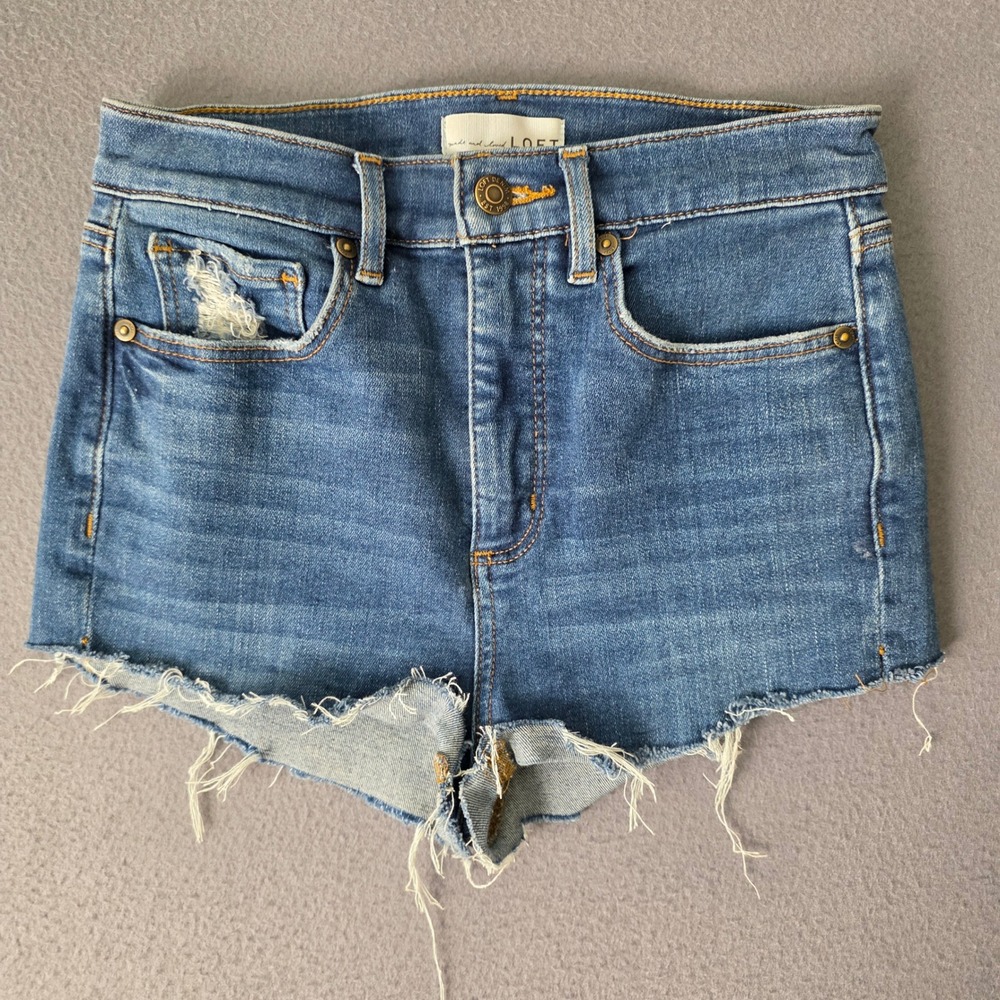 LOFT Denim Shorts Womens 4 27‎ Blue High Rise Distressed Raw Hem Kick Crop